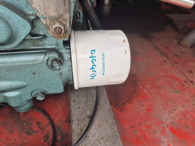 28 ton daf vivier truck 12 tanks.