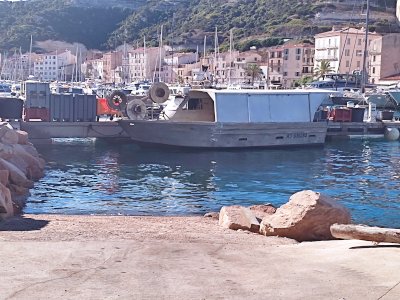 Bateau avec PME 