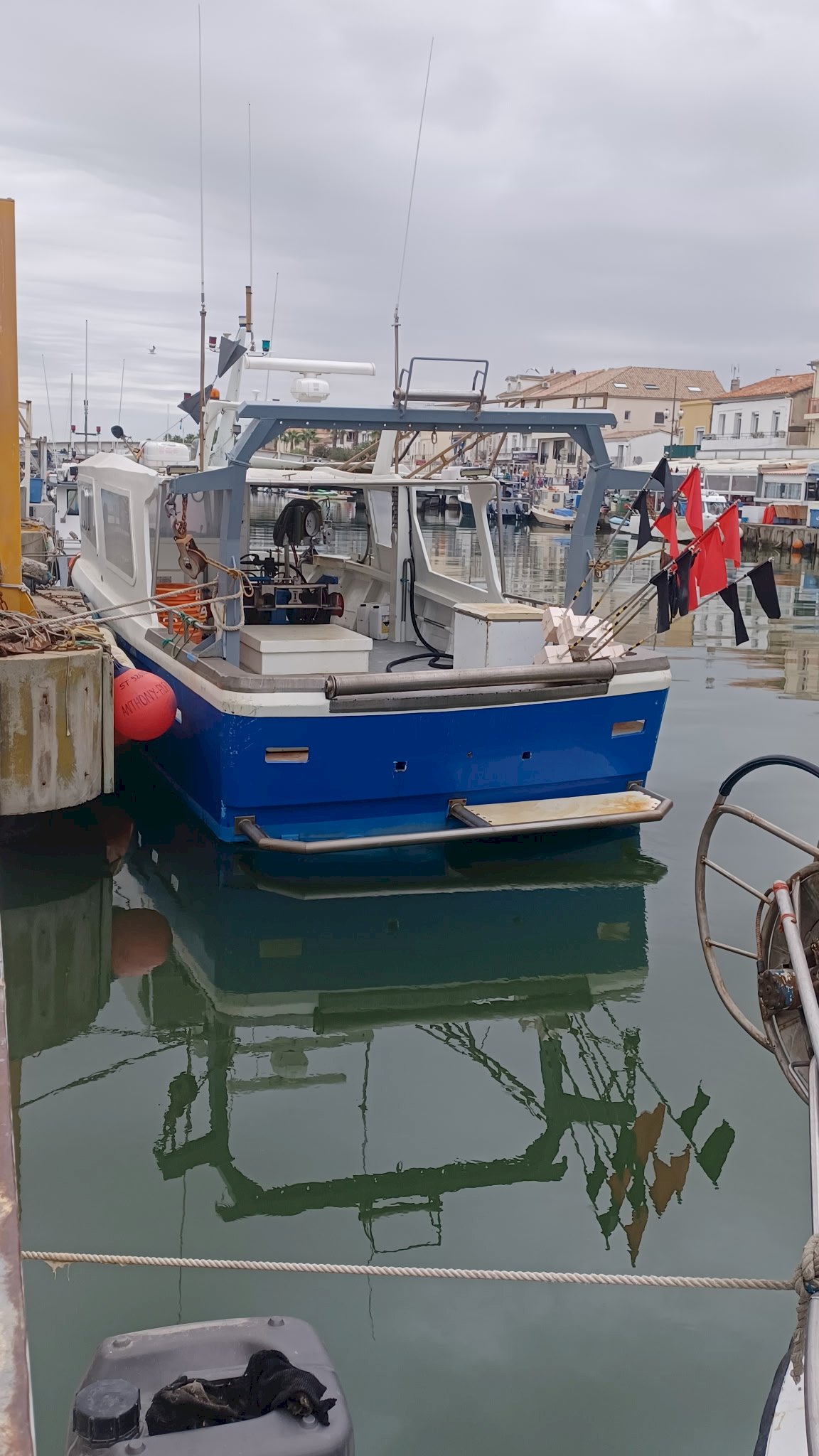 Bateau De Peche Polyvalent Offre Termin e