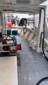 bateau de peche polyvalent