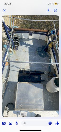 Bateau de pêche polyvalent 