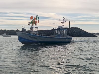 versatile fishing boat with SME