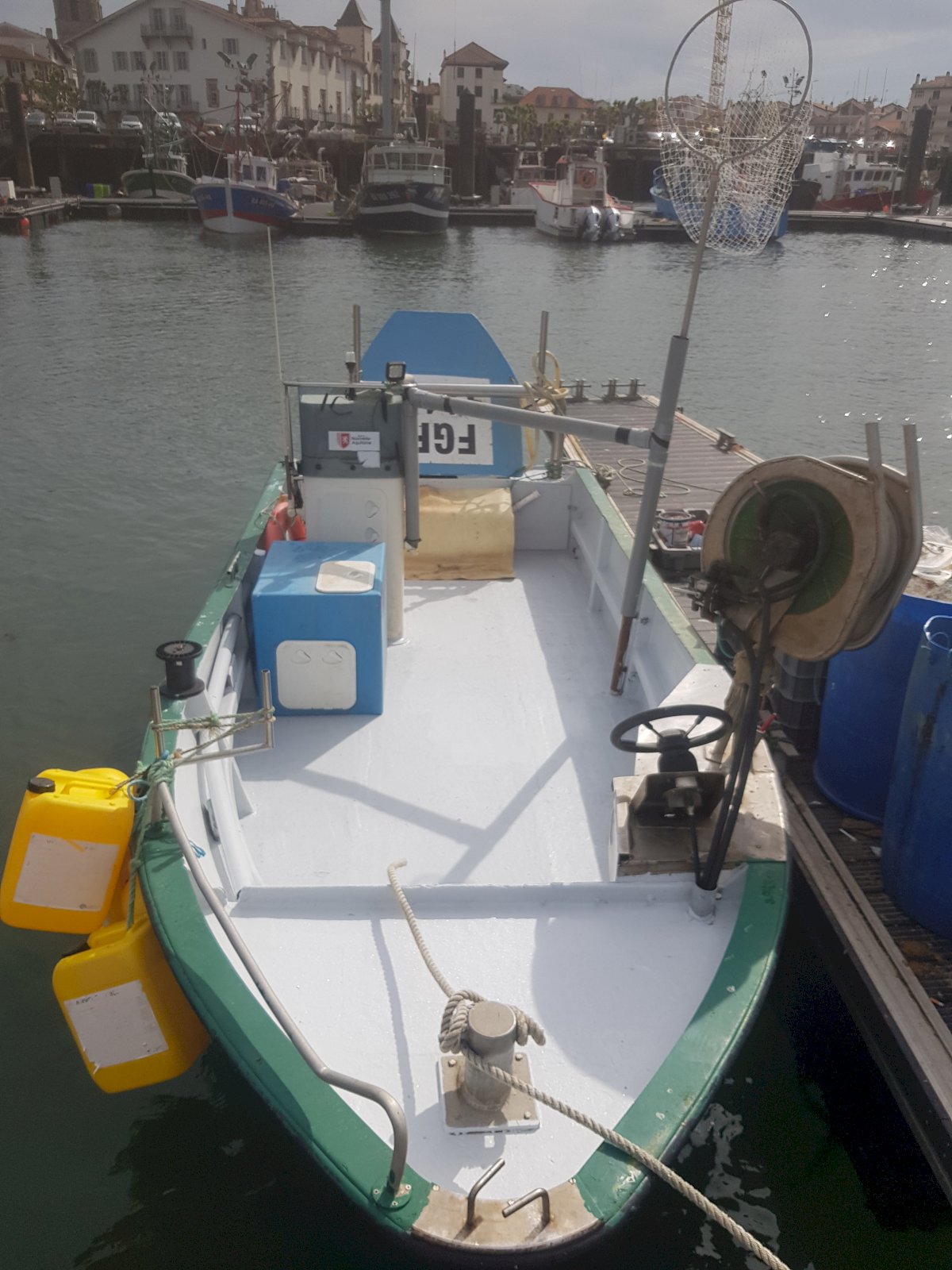 Bateaux De Peche Avec Pme Materiel Offre Termin e