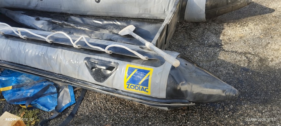 Bon Zodiac MARK1   3.50 mètres  sans plancher
