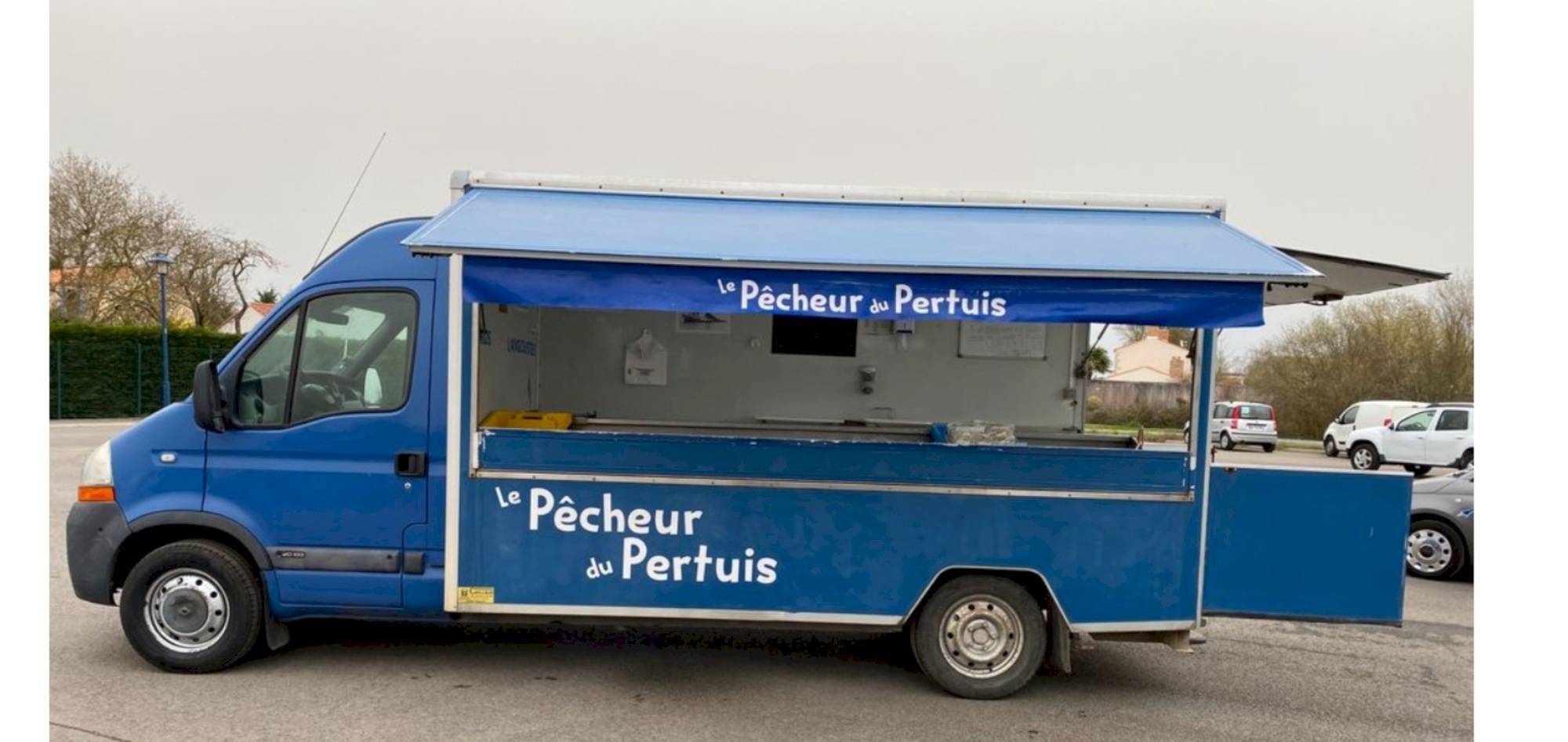 Camion magasin poissonnerie - Vendu