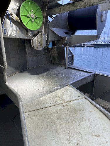 Catamaran alu