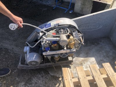 Compresseur bouteille de plongée 