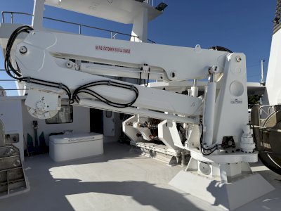 Hydro Armor 18t crane