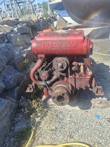 Iveco 8210 m22