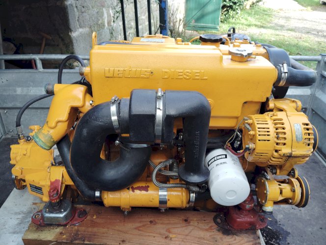 Moteur diesel bateau Vétus 65cv
