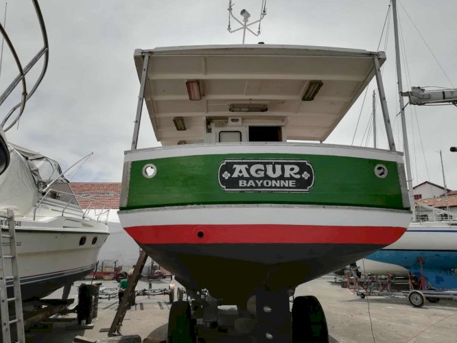 Palangrier polyvalent bois – 11,20 m – AEP Thon Rouge + licences Algues & Crustacés – Entièrement équipé Furuno – Prêt à pêcher