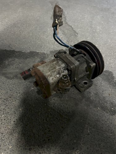 pompe hydraulique avec electro aimant 