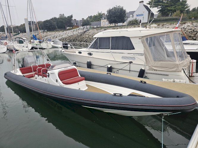 Semi rigide revenger 29