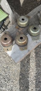 Support moteur Silent bloc IVECO 4955094   FIAT ALLIS et autres modèles. 