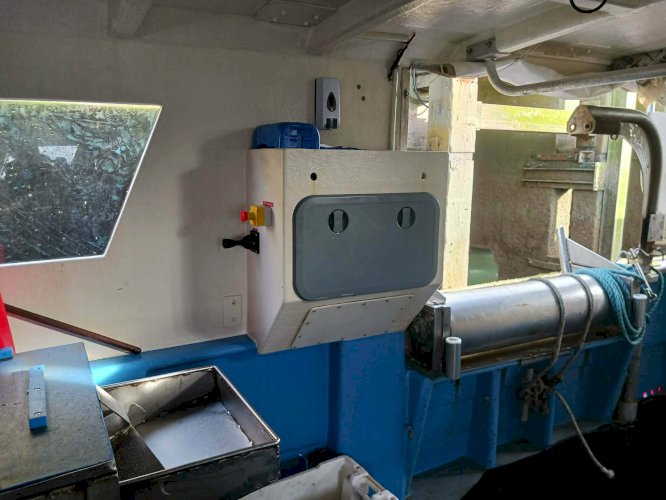 Vends Bateau de pêche Catamaran fileyeur, caseyeur, ligneur cause retraite 